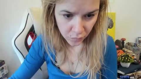 MIA online show from 03.11.25