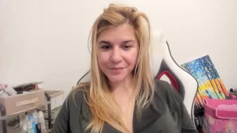 MIA online show from 10.23.25