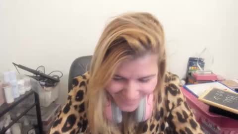 MIA online show from 02.12.26