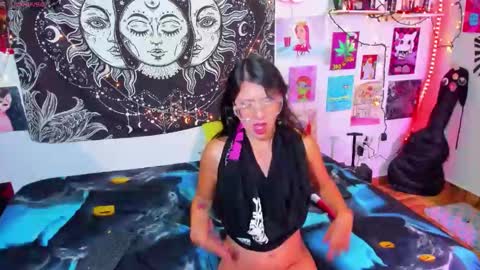 Isabella Cherry online show from 05.21.26