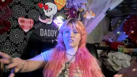 ArtsyHeartsyy online show from 08.01.26