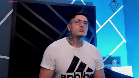 Artur online show from 12.16.25