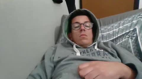 Snapshot of arturpaulval chatting on 11.24.25 arturpaulval online show from 11.24.25