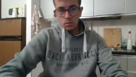 Snapshot of arturpaulval chatting on 11.28.25 arturpaulval online show from 11.28.25