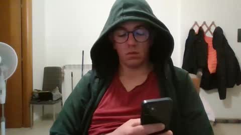 Snapshot of arturpaulval chatting on 01.18.26 arturpaulval online show from 01.18.26