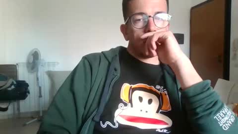 Snapshot of arturpaulval chatting on 03.16.26 arturpaulval online show from 03.16.26