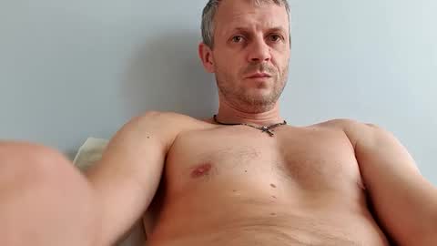 Snapshot of arturporshe69 chatting on 09.19.25 arturporshe69 online show from 09.19.25