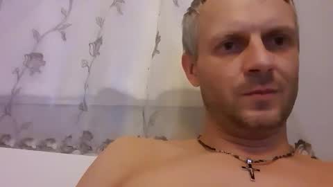 Snapshot of arturporshe69 chatting on 11.28.25 arturporshe69 online show from 11.28.25