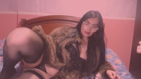 Snapshot of ary_z chatting on 02.07.25 Ary online show from 02.07.25