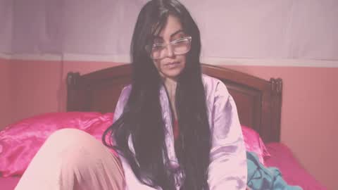 Snapshot of ary_z chatting on 03.04.25 Ary online show from 03.04.25