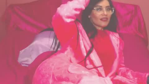 Snapshot of ary_z chatting on 03.12.25 Ary online show from 03.12.25