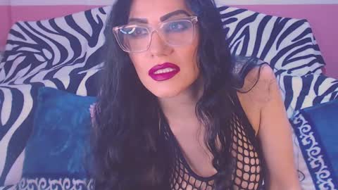 Snapshot of ary_z chatting on 11.13.25 Ary online show from 11.13.25