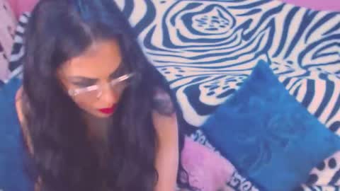 Snapshot of ary_z chatting on 11.14.25 Ary online show from 11.14.25