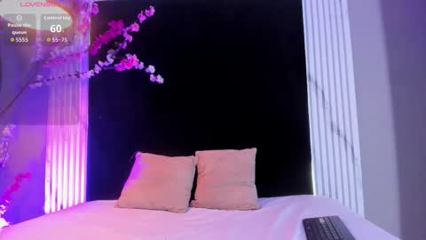 Snapshot of arya_alaya_cr chatting on 11.23.25 ARYA online show from 11.23.25