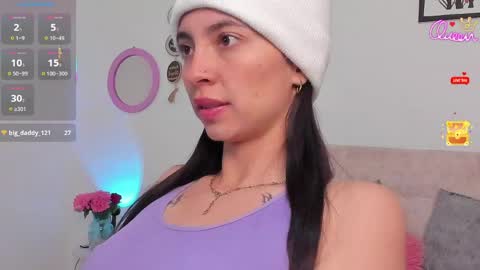 Snapshot of aryane_art_ chatting on 04.16.26 carol online show from 04.16.26