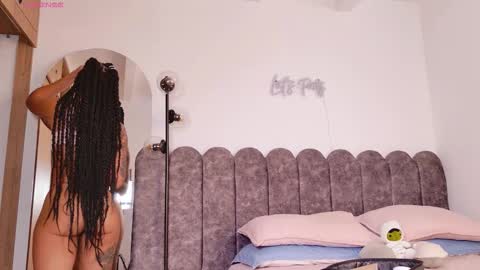 aryascollins online show from 02.17.26