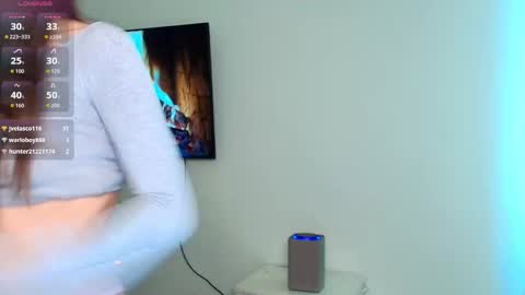 Snapshot of as_eva chatting on 10.31.25 Eva online show from 10.31.25