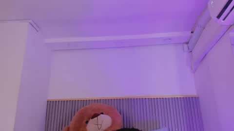 ash_valentine online show from 07.14.26