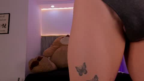 ash_valentine online show from 07.29.26
