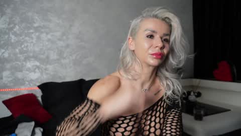 Asha online show from 01.27.25