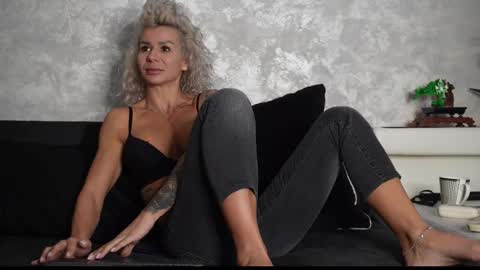 Asha online show from 10.02.25