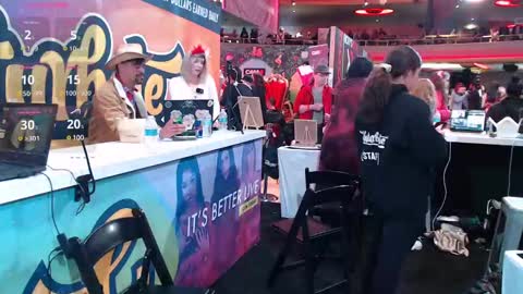 Snapshot of ashbashgirl chatting on 01.18.25 SweetAshCheeks online show from 01.18.25