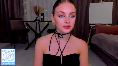 Snapshot of ashbunny_ chatting on 02.14.25 your pretty Ashley online show from 02.14.25