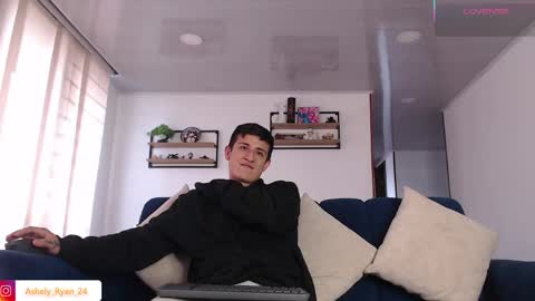 Snapshot of ashely_ryan24 chatting on 05.04.26 Ashley And Ryan online show from 05.04.26