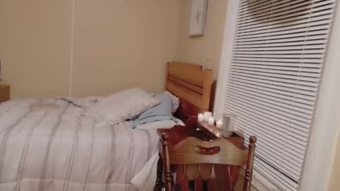 Snapshot of ashelynngrey1986 chatting on 10.10.25 Ashelynn Grey online show from 10.10.25