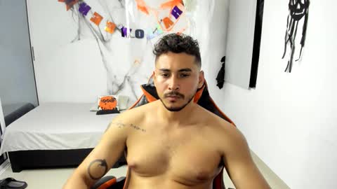 Snapshot of ashlan_king chatting on 11.07.25 ashlan_king online show from 11.07.25