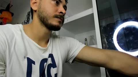 Snapshot of ashlan_king chatting on 11.15.25 ashlan_king online show from 11.15.25