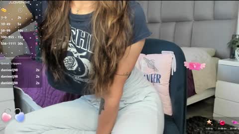 Carolina  online show from 02.03.25