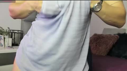 Snapshot of ashley_120 chatting on 02.06.26 Carolina online show from 02.06.26