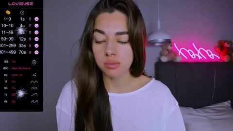 Ashley online show from 11.24.25