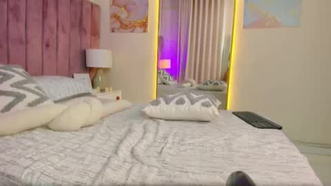 ashley_beaomunt online show from 02.18.26