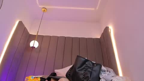 ashley_beaomunt online show from 06.24.26