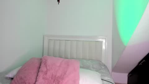 ashley_blair online show from 12.15.25