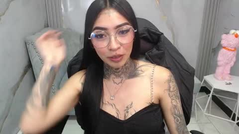 ashley_blum_v online show from 11.25.25