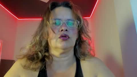 ashley_js online show from 04.11.26