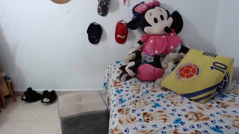 ashley pink11 online show from 04.22.26