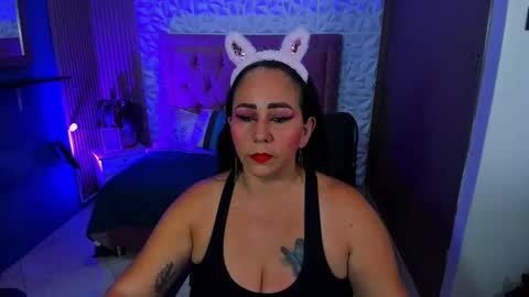 Snapshot of ashley_prg2 chatting on 10.08.25 Ashley online show from 10.08.25