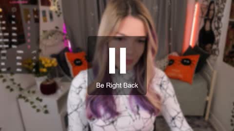 Ashley next stream on Sunday online show from 10.30.25