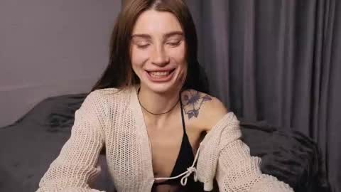 Ashley online show from 09.11.25