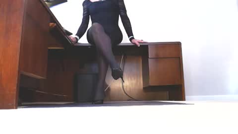 Ashley Ann online show from 10.23.25