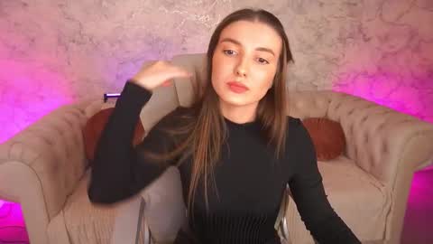 ashleybaee online show from 11.25.25