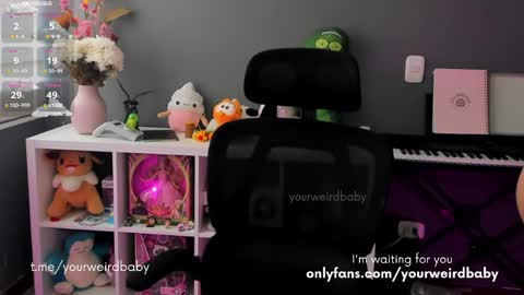 Ashlee Boox   online show from 05.01.26