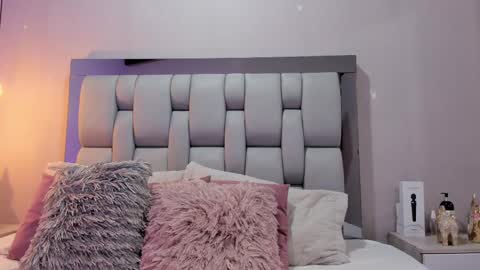 AshleyHill online show from 10.07.25