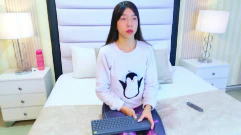 AshleyRoberh online show from 05.27.26
