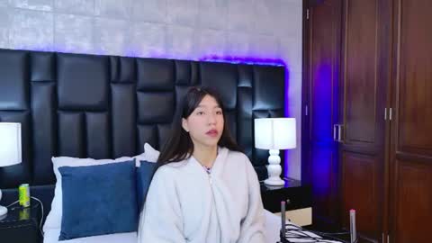 AshleyRoberh online show from 06.10.26