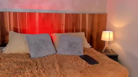 Ashley Santoss online show from 03.07.26